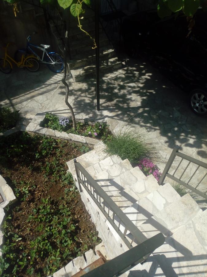 Setencic Trebinje Bagian luar foto